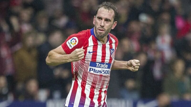 Diego Godin giã từ bóng đá ở tuổi 37