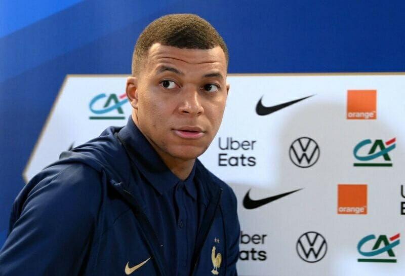 PSG muốn bán Mbappe càng nhanh càng tốt.