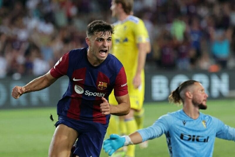 Pedri là cầu thủ đầu tiên ghi bàn cho Barcelona tại La Liga mùa giải này