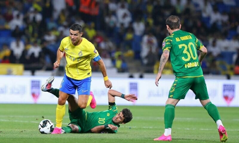 Al Nassr vô duyên đến khó tin trong 45 phút đầu tiên