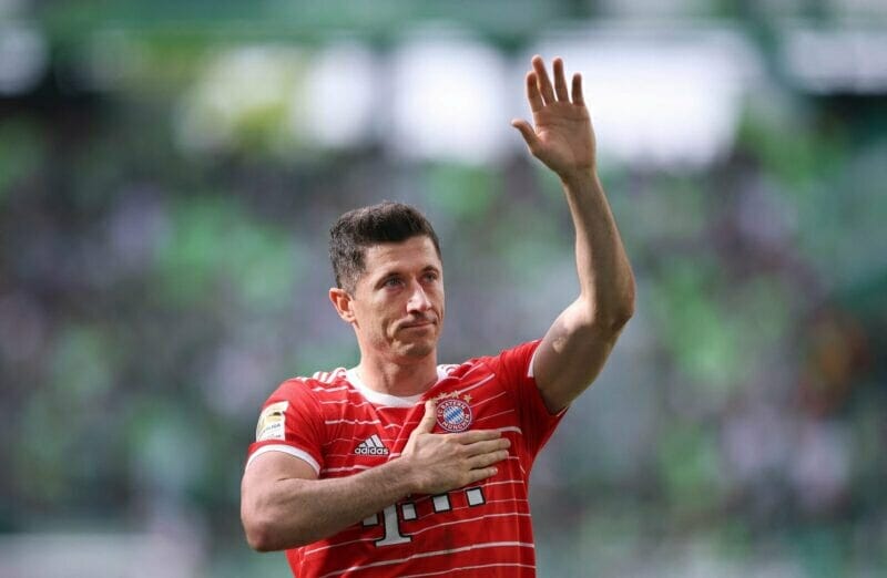 Lewandowski là huyền thoại của Bayern