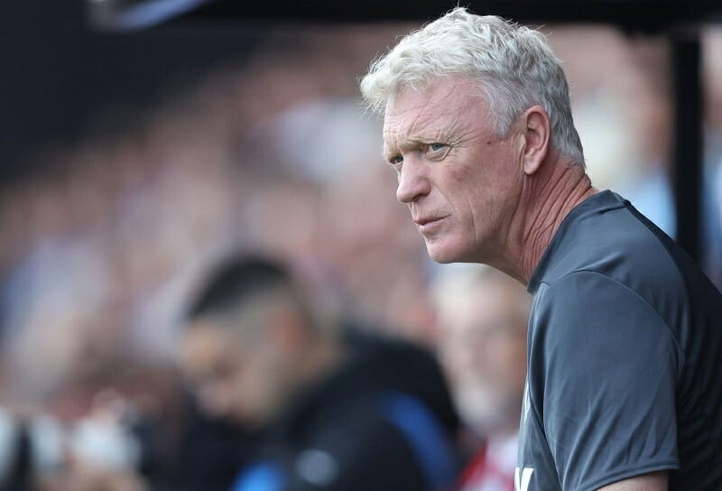 HLV David Moyes vẫn chưa có được sự bổ sung nào ở hàng hậu vệ.