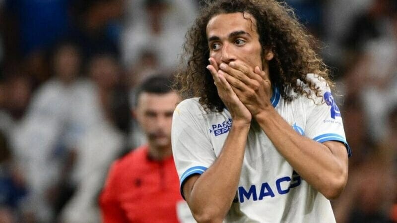 Guendouzi là người gây họa 