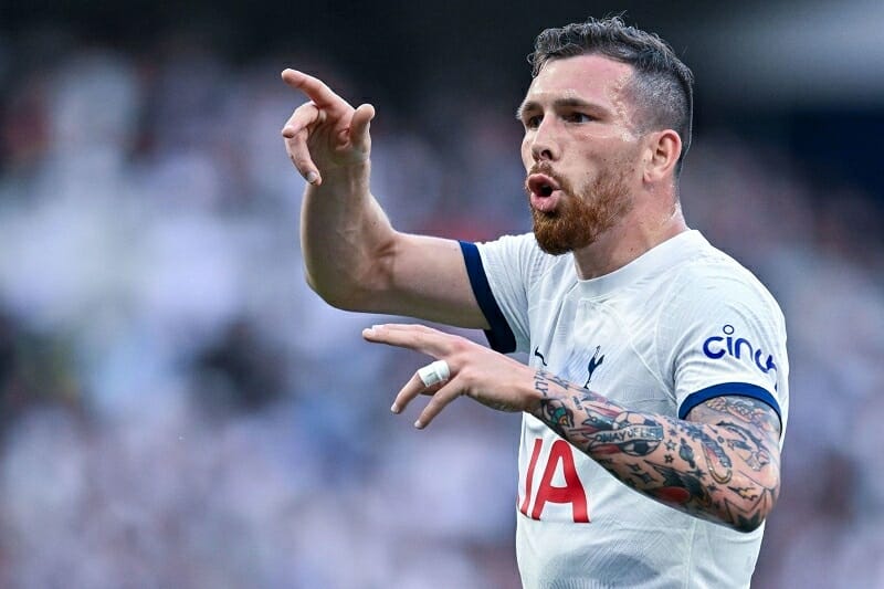 Pierre-Emile Hojbjerg không còn được đảm bảo suất đá chính tại Tottenham.