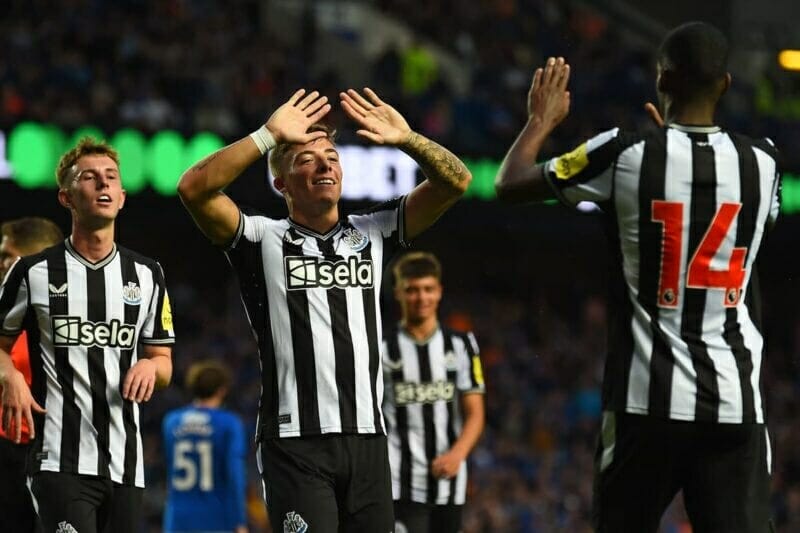 Lực lượng Newcastle chưa đủ dày để chơi trên nhiều mặt trận