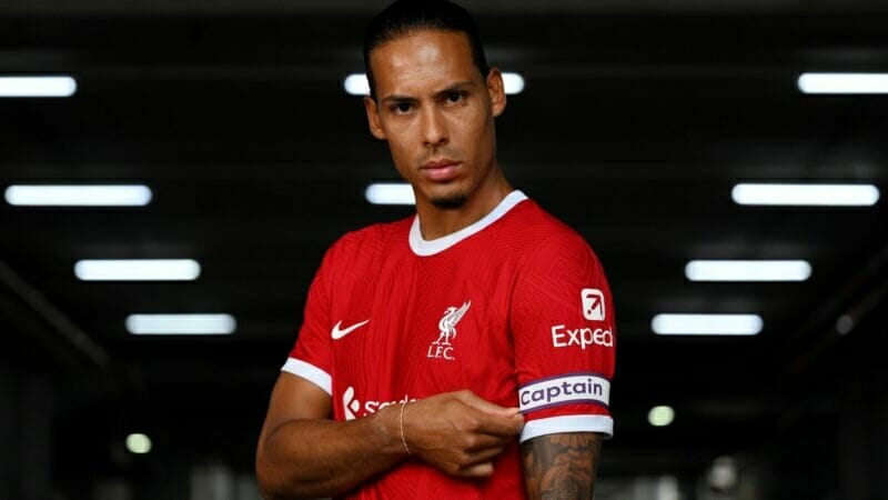 Van Dijk trở thành tân đội trưởng của Anfield