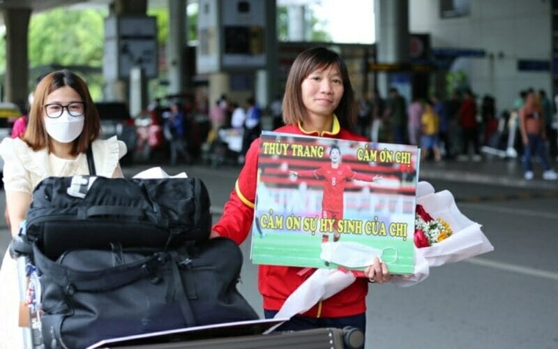 Thùy Trang buồn bã vì không được thi đấu ở World Cup