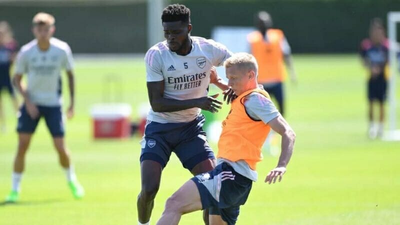 Zinchenko đánh giá rất cao Thomas Partey