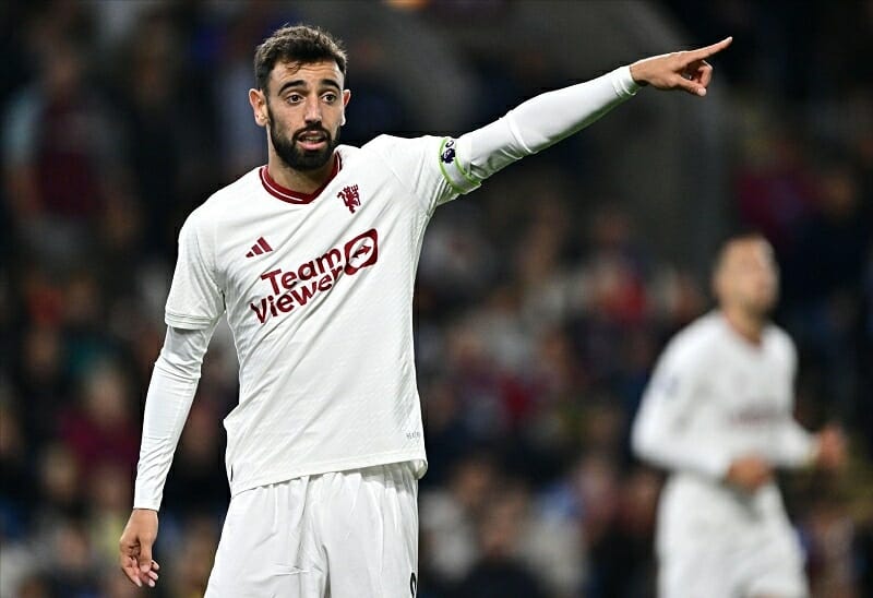 Bruno Fernandes là người hùng của Man United.