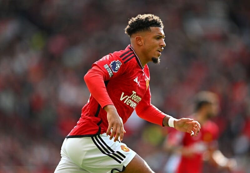 Jadon Sancho đang nhận mức lương lên đến 350 ngàn bảng/tuần tại Man United.