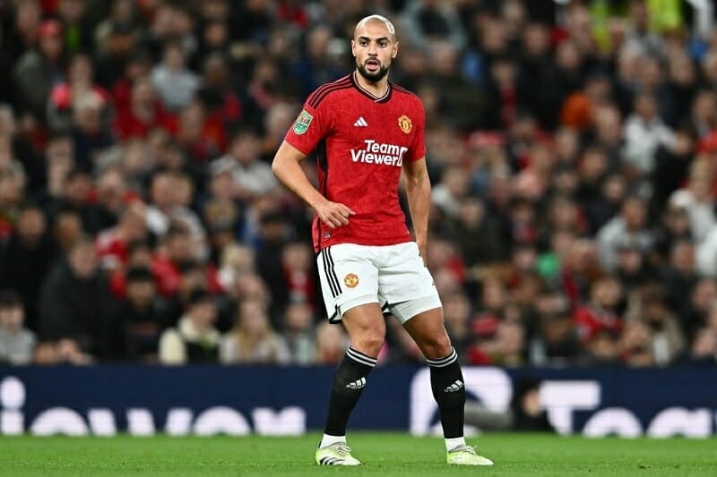 Amrabat và thống kê ấn tượng ở trận đá chính đầu tiên cho Man United