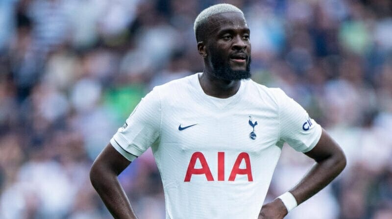 Việc Tottenham thay đổi HLV liên tục cũng khiến Ndombele không thể bắt kịp