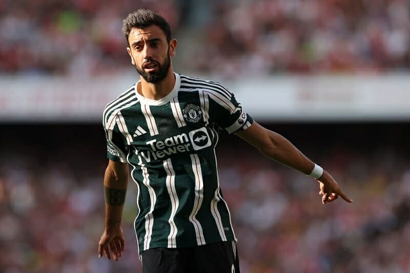 Bruno Fernandes và đồng đội vừa gục ngã trước Arsenal