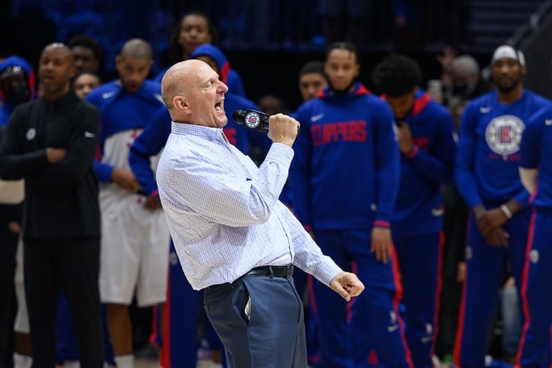 Ballmer là ông chủ giàu nhất NBA.