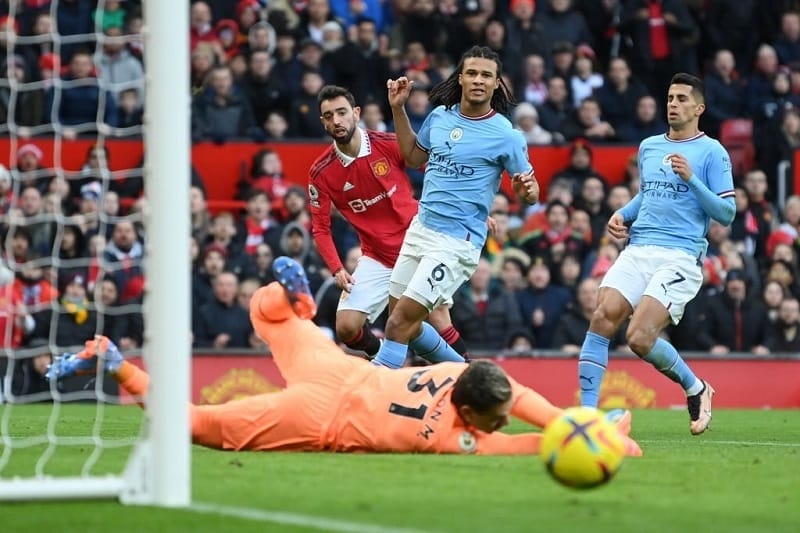 Man United từng đánh bại Man City bằng những pha phản công nhanh.