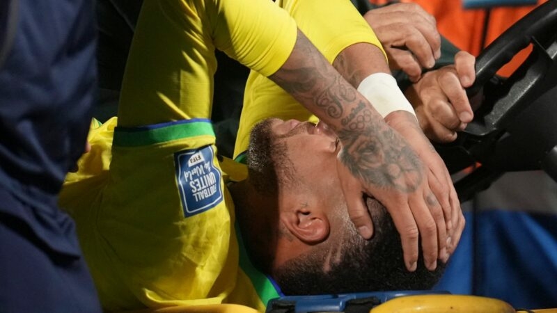 Neymar sẽ phải nghỉ thi đấu dài hạn