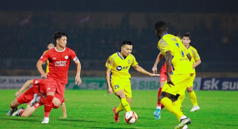 SLNA cầm hòa Viettel trong ngày ra quân (Ảnh: Song Lam Nghe An Football Club).