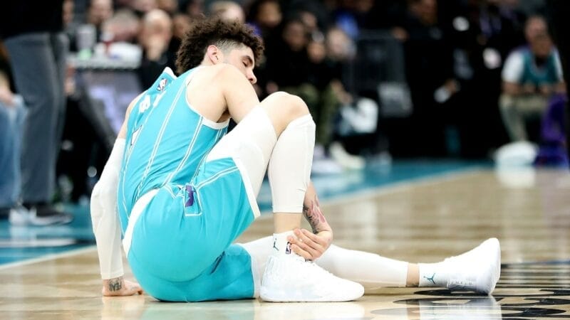 Chấn thương của LaMelo ảnh hướng đến thành tích của Hornets