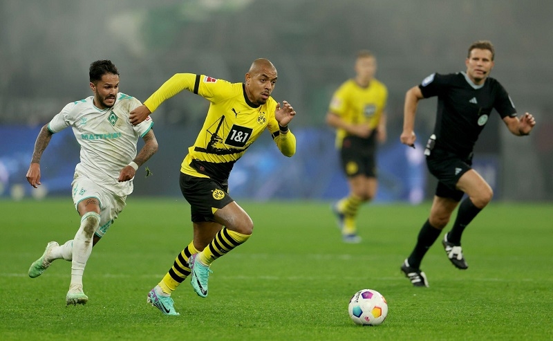 Donyell Malen đang có phong độ tốt tại Dortmund.