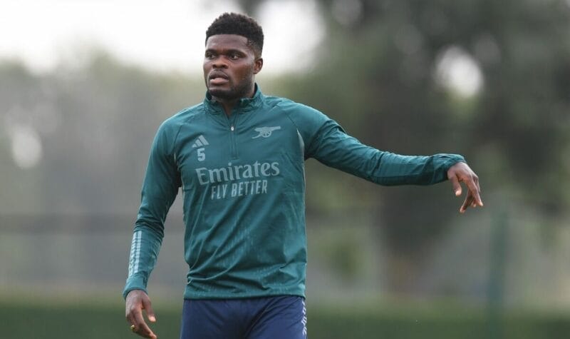 Partey lại dính chấn thương và không thể cùng Arsenal đến Tây Ban Nha