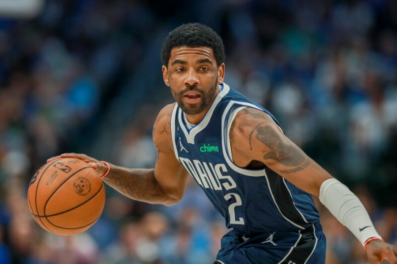 Irving là một trong những hậu vệ hay nhất NBA thời gian qua