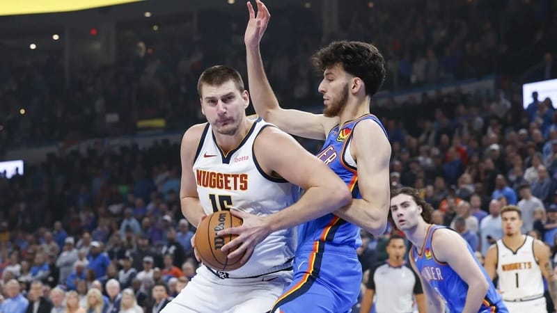 Jokic và Holmgren vừa đối đầu với nhau