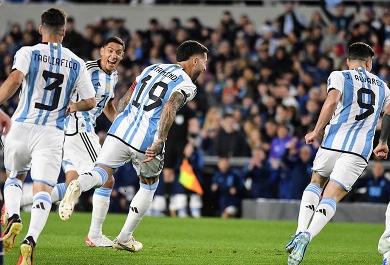 Kết quả bóng đá Argentina vs Paraguay: Messi dự bị, Albiceleste thắng nhẹ