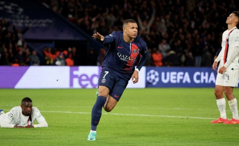 Kylian Mbappe tỏa sáng mang về bàn thắng mở tỉ số cho PSG.