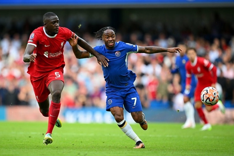 Konate gọi 'kẻ thù' Liverpool là hình mẫu số 1