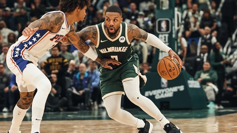 Lillard vừa tỏa sáng trong trận ra mắt Miwaukee Bucks