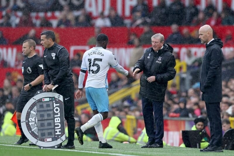 HLV Hodgson và học trò ca khúc khải hoàn tại Old Trafford