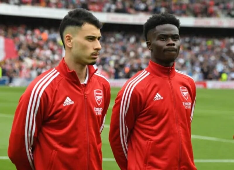 Martinelli và Saka có thể kịp đá trận Man City.