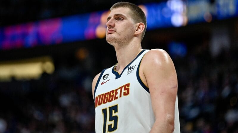 Jokic không công hay, thủ giỏi mà còn có thể kiến tạo lối chơi