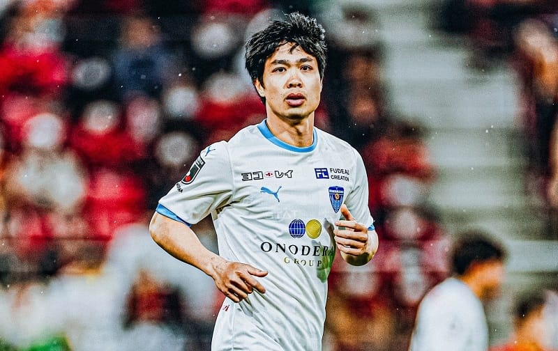 Công Phượng đang là ‘người thừa’ tại Yokohama (Ảnh: Yokohama FC).