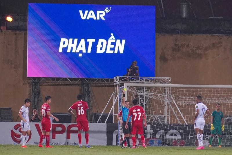 FIFA xác định các trận có VAR tại vòng 3 V-League