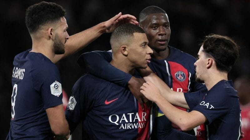 Mbappe tái lập lợi thế dẫn bàn cho đội chủ nhà