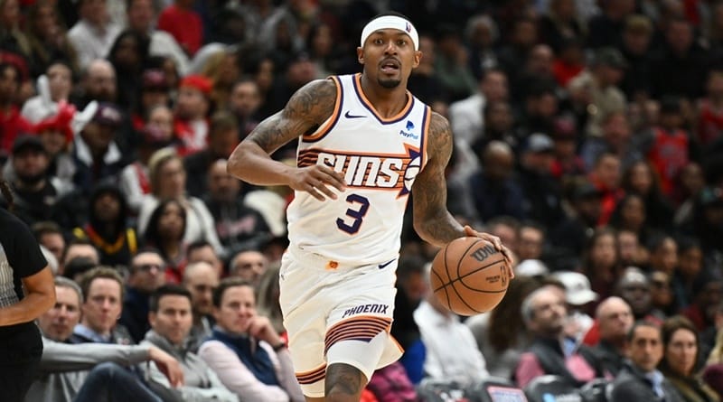 Bradley Beal báo tin xấu cho Phoenix Suns