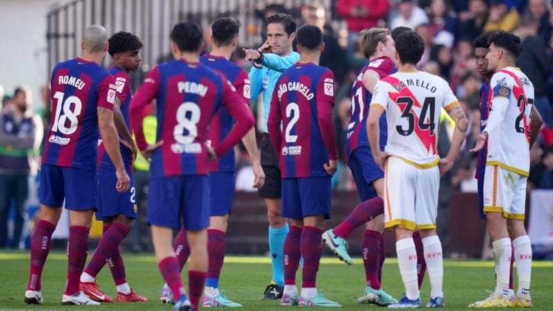 Kết quả bóng đá Rayo Vallecano vs Barcelona: Thi đấu quá tệ, Blaugrana suýt trắng tay