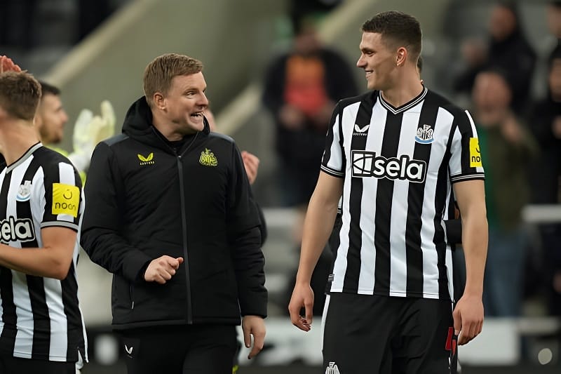 HLV Eddie Howe vẫn xoay sở tốt khi Newcastle thiếu đi nhiều cầu thủ.