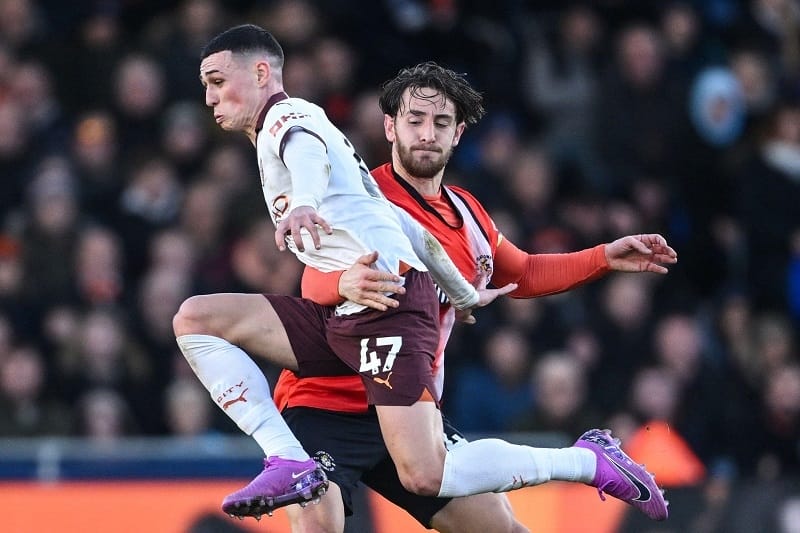 Hàng công của Man City gặp nhiều khó khăn trước Luton.