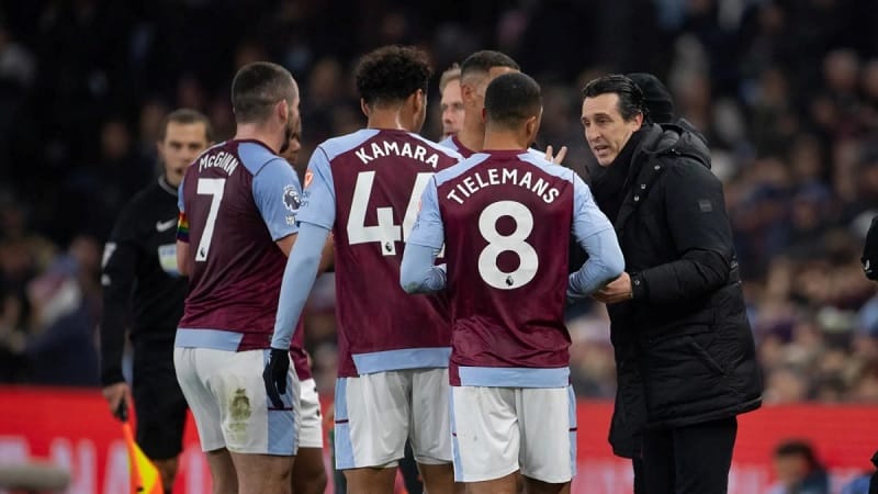 Emery tạo nên một Aston Villa đáng gờm