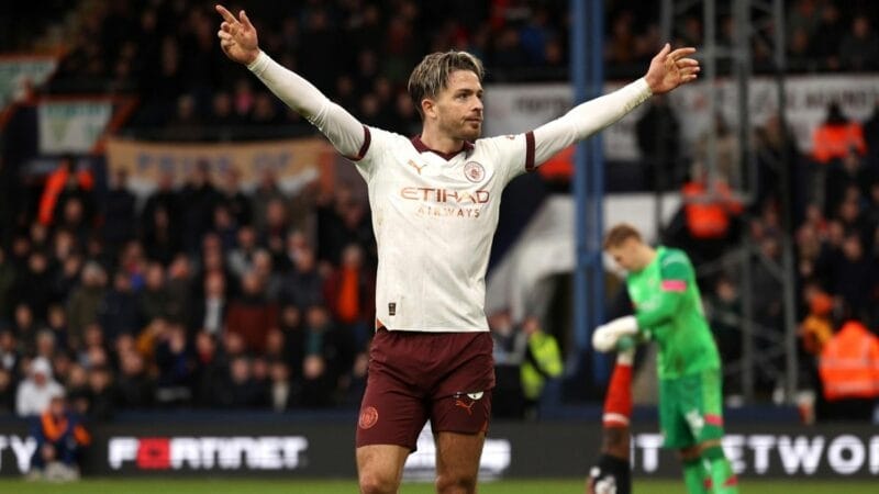 Grealish sẽ tiếp tục được đá chính 