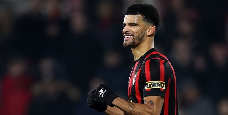 Solanke được liên kết với Arsenal