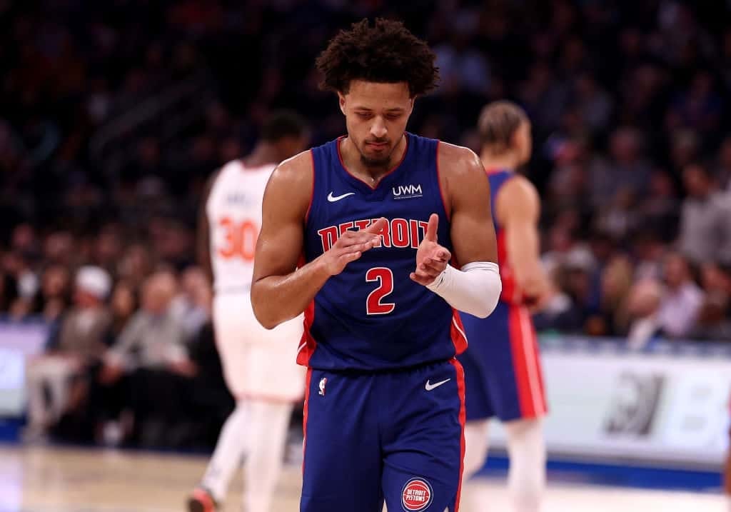 Detroit Pistons nhận thất bại trước Knicks để khép lại tháng 11 thảm họa của mình.