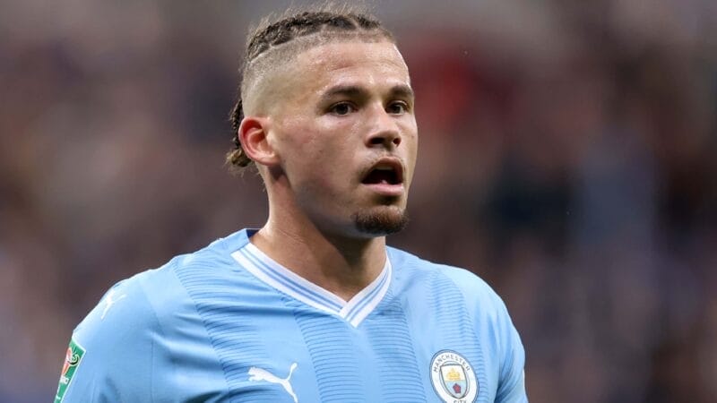 Kalvin Phillips không thể hòa nhập vào lối chơi Man City