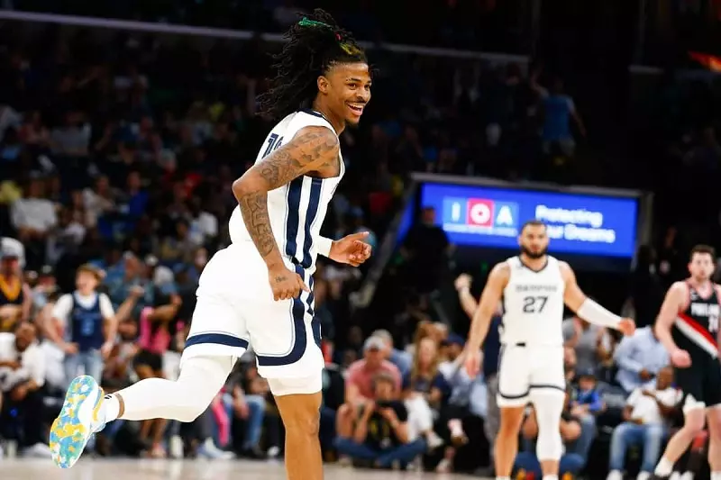 Ja Morant được vinh danh