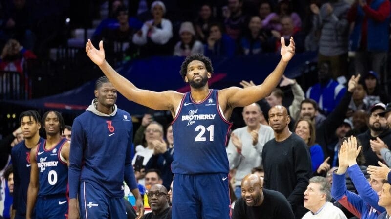 Joel Embiid có chuỗi trận ghi điểm dài nhất sau 51 năm