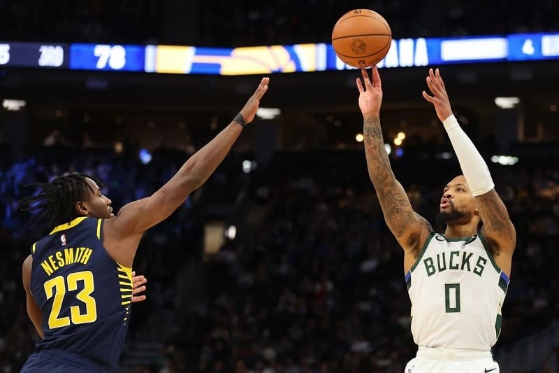 Lillard và đồng đội vừa hạ Pacers