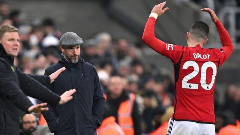 Diogo Dalot có màn trình diễn quá tệ trước Newcastle