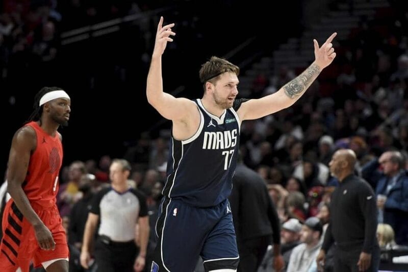 Huyền thoại Mavericks lo ngại về tình trạng của Luka Doncic